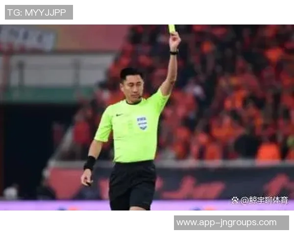 赛后怒推裁判马宁印尼领队无奈表示申诉已无意义一切已结束 赛后怒推裁判马宁印尼领队无奈表示申诉已无意义一切已结束