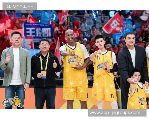 NBA聚星名人赛引发争议任嘉伦粉丝被指逃票违规应援引发网络骂战