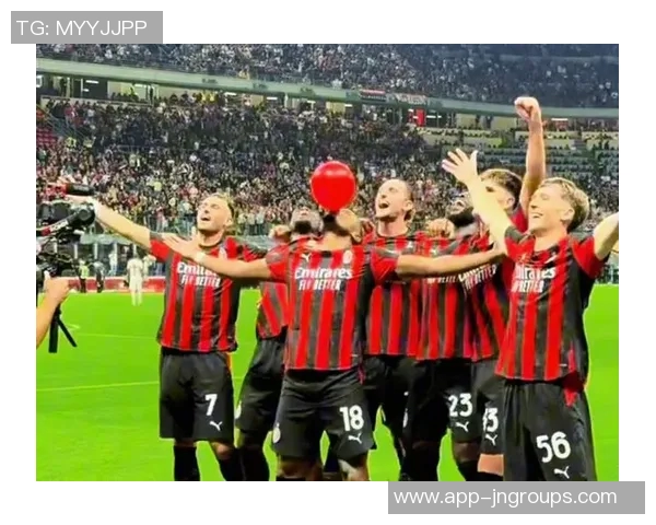 恩昆库重返米兰合练奇克继续进行单独训练 恩昆库重返米兰合练奇克继续进行单独训练