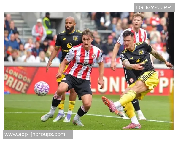 曼城发布海报热身即将到来的布伦特福德客场大战期待全力以赴