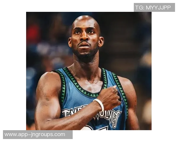 加内特在森林狼队史上创下多项纪录仅有五项数据排名第2